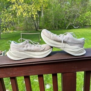 ASIC Superblast Men Size 8